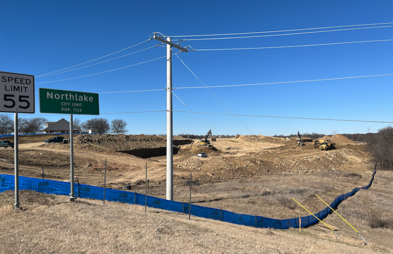 Developer breaks ground on Canyon Falls apartments
