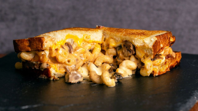 I Heart Mac & Cheese opening this week in Highland Village
