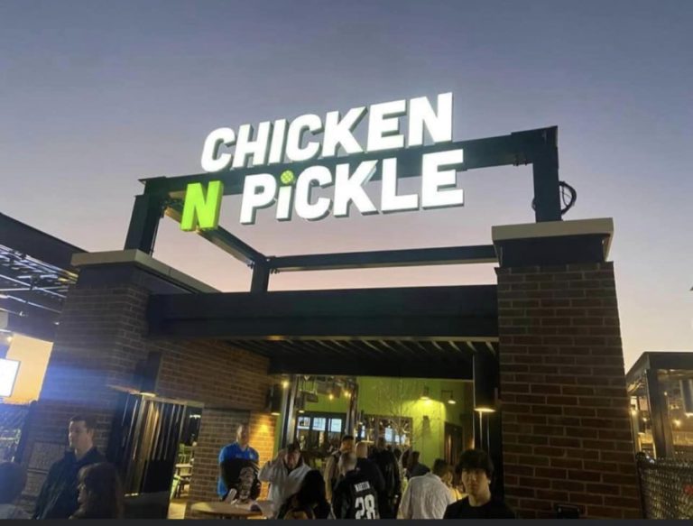 Chicken N Pickle opens in Grapevine