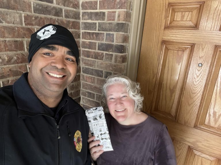 Argyle police officers deliver prescriptions to iced-in residents