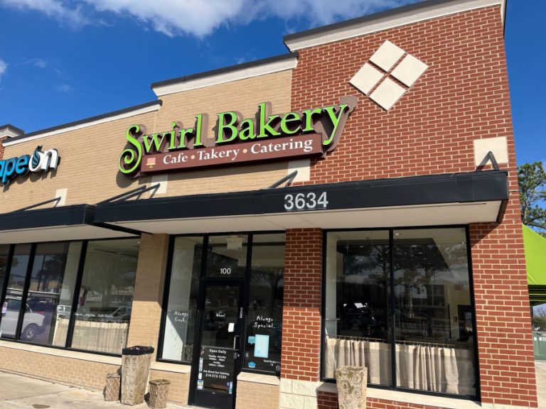 Swirl Bakery closes after new owner walks away