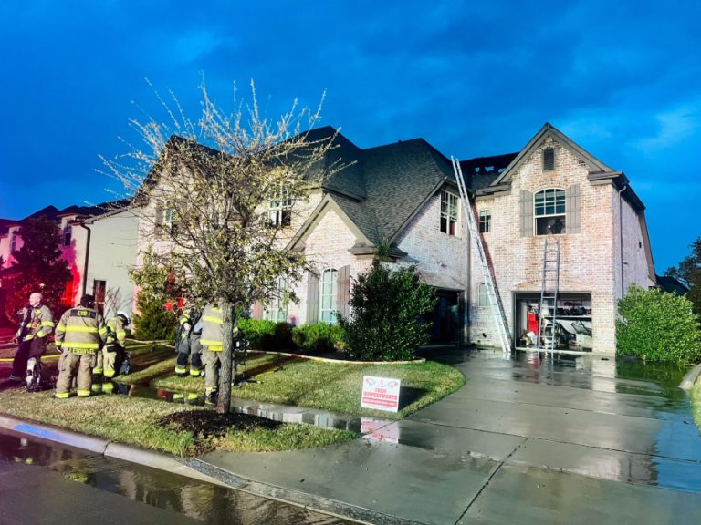 Lightning believed to be cause of Argyle house fire
