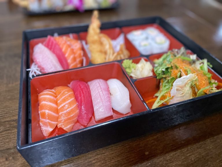 Foodie Friday: Tomo Sushi