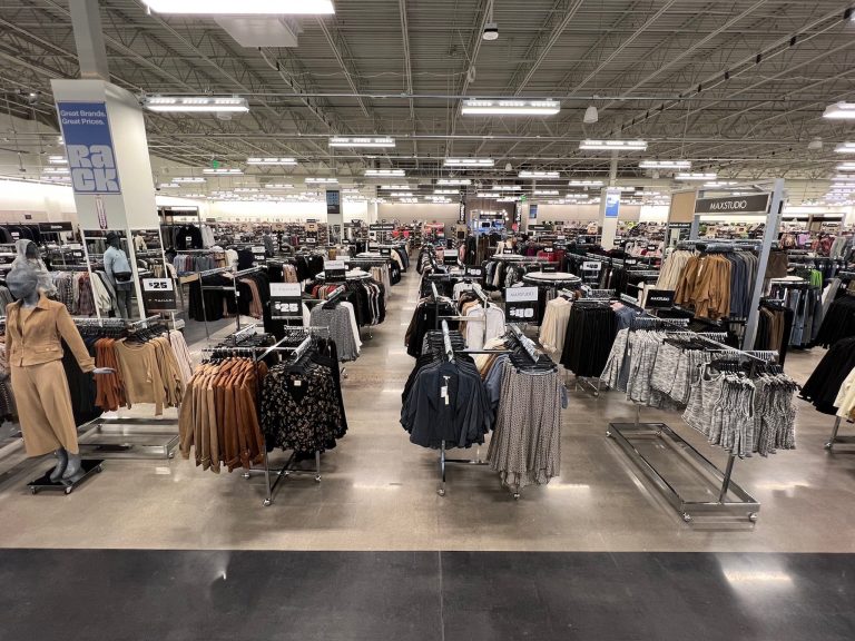 Nordstrom Rack celebrates grand opening in Denton