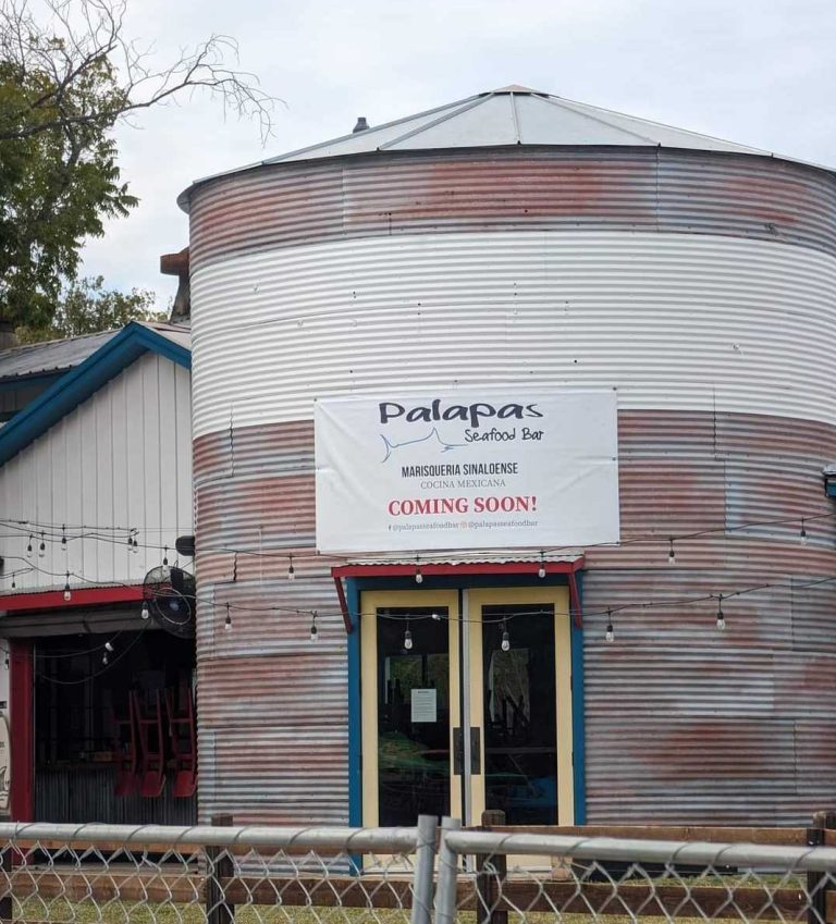 Seafood bar to replace Baja Rita’s in Old Town Lewisville