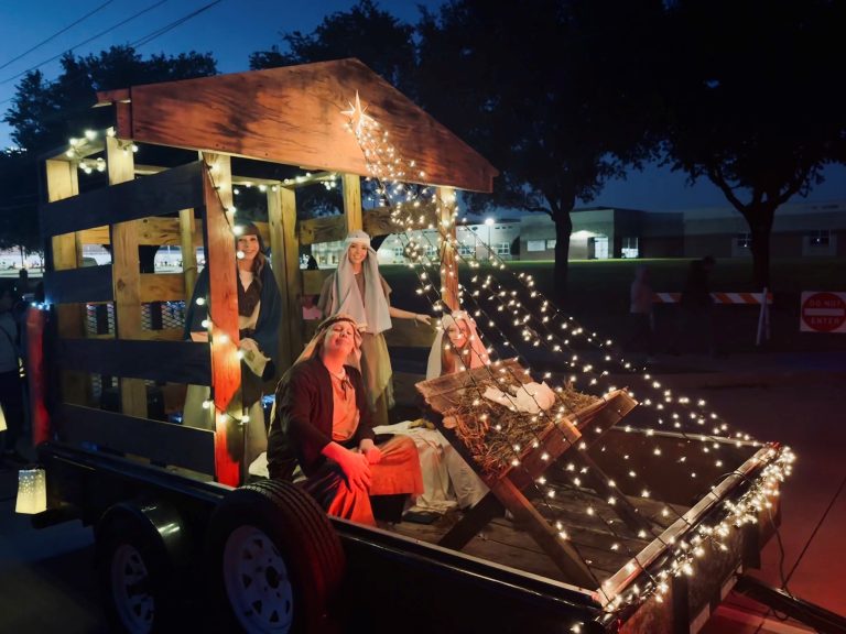 Flower Mound Shines Bright: Christmas parade and tree lighting illuminate community spirit