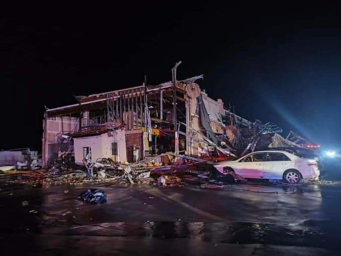 Tornado causes major damage in northern Denton County