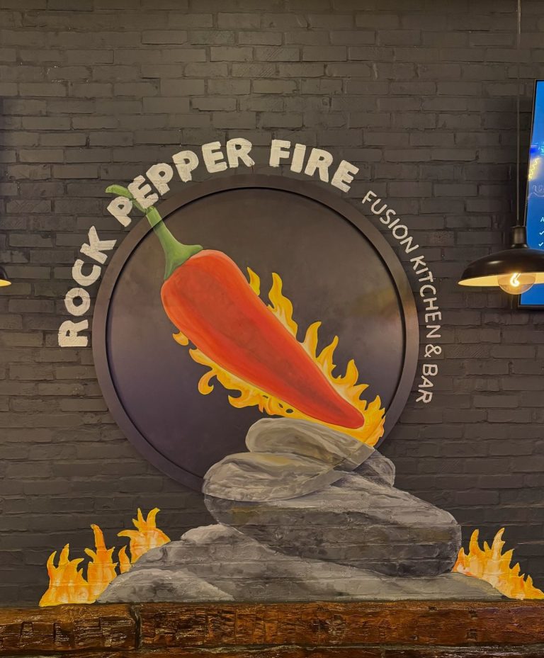 New restaurant opens in old Mad for Chicken space