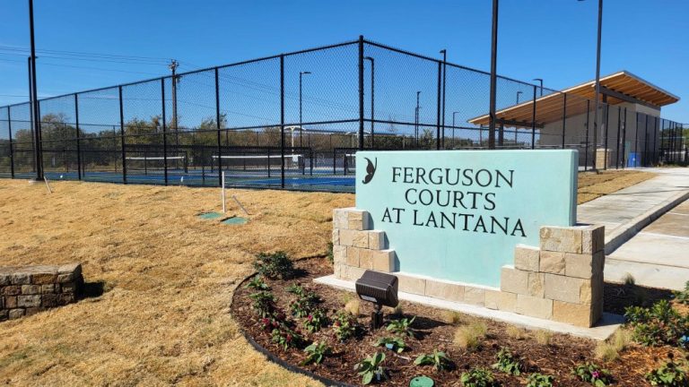 Lantana pickleball courts a big hit in the community