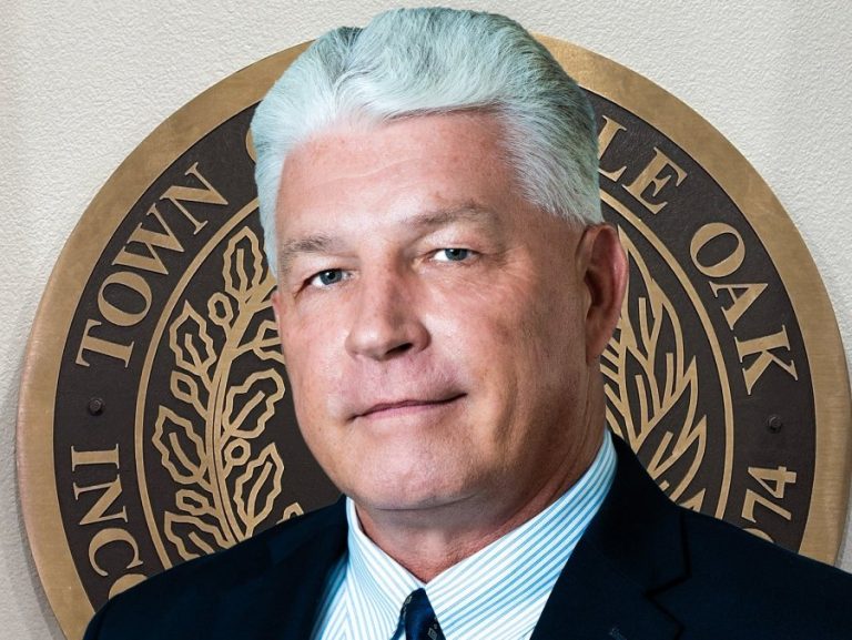 Double Oak Mayor Patrick Johnson announces re-election bid