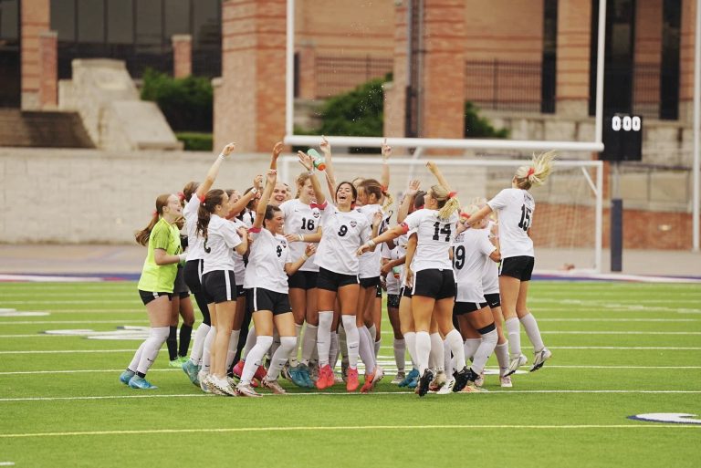 Veteran leadership, experience power Marcus girls to soccer state championship