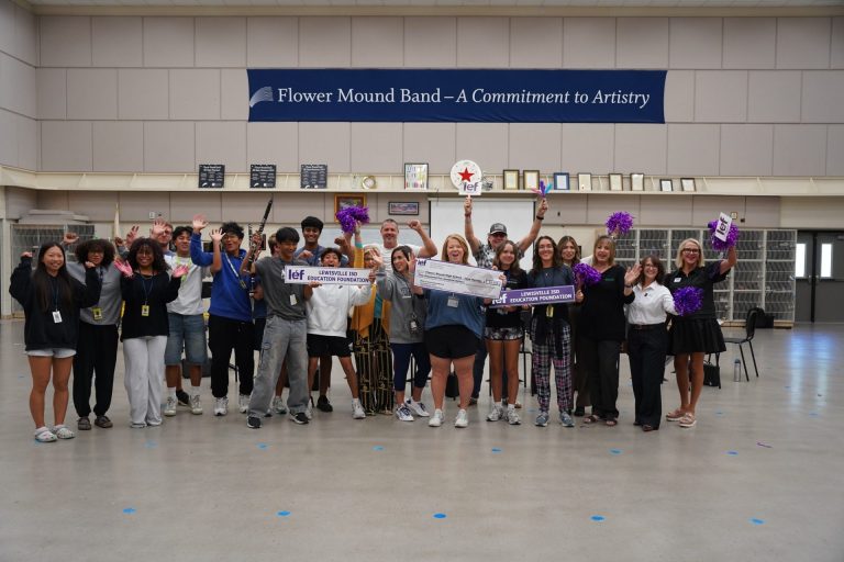 Lewisville ISD teachers receive $75,000 in grants