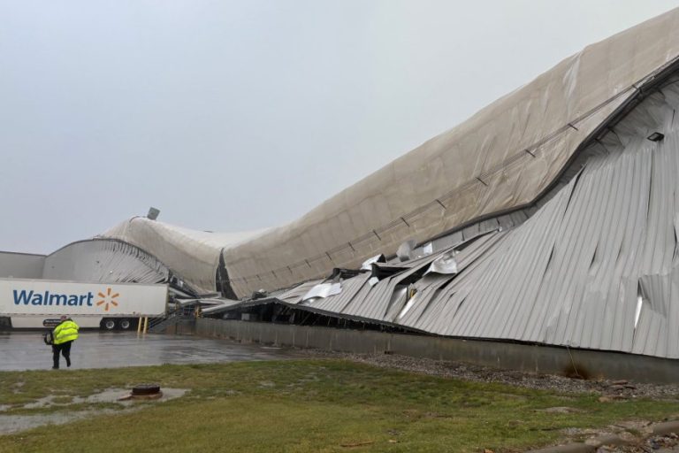 Severe storms leave trail of destruction in northern Denton County