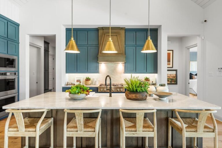 Toll Brothers continues adding luxury homes to community in Northlake