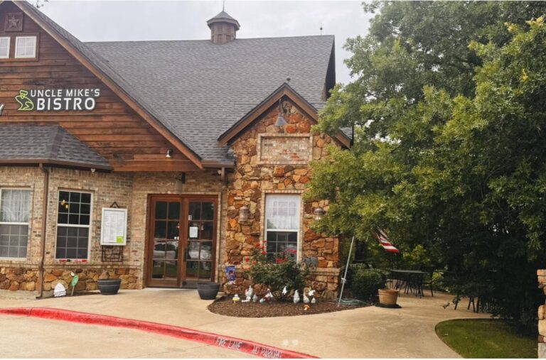 Uncle Mike’s Bistro in Argyle introduces new hours and menu items