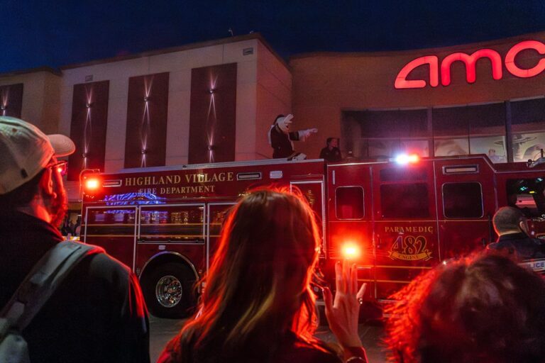 Annual Our Village Glows event returns to Highland Village