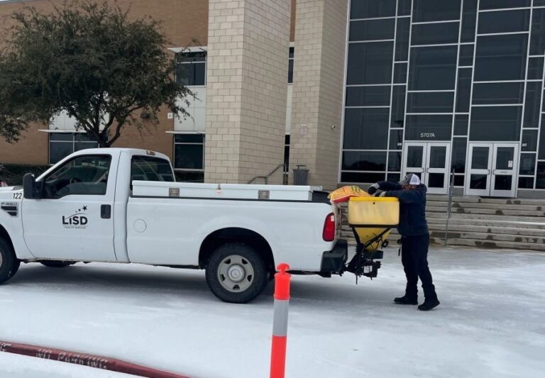 Oh ‘Snow’ Close: Local school districts remain closed Thursday to clear up parking lots, sidewalks