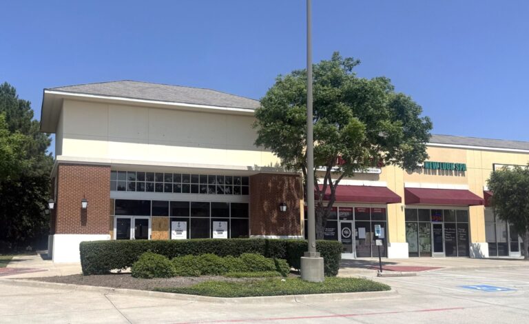 Flower Mound approves virtual golf and pickleball simulator studio