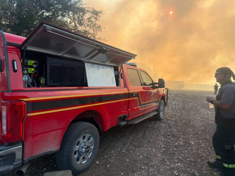 Southern Denton County fire crews help contain major grass fire in Ponder