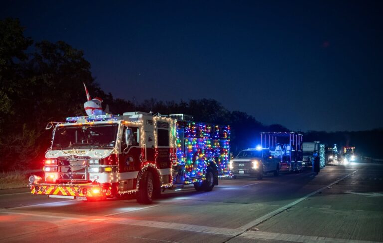 Flower Mound to continue celebrating America’s 250th at annual Christmas Parade