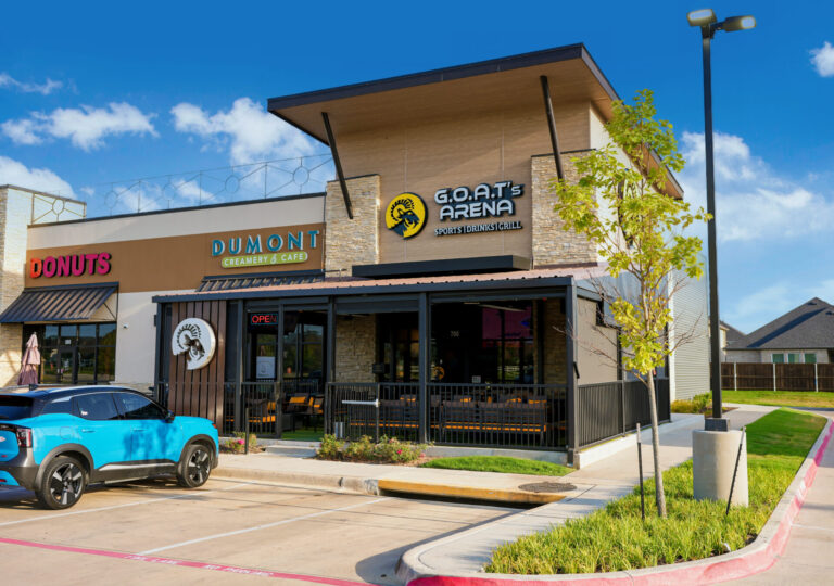 Sports bar to celebrate grand opening in Northlake