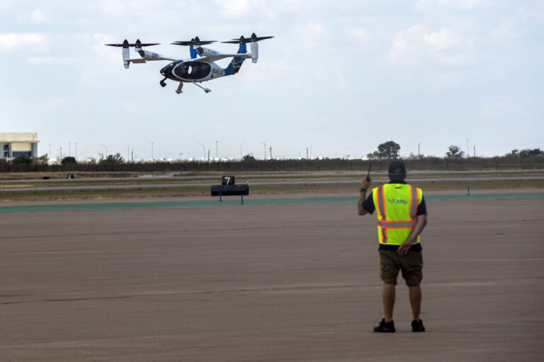 Air taxi, autonomous flight program takes off at Fort Worth Alliance Airport
